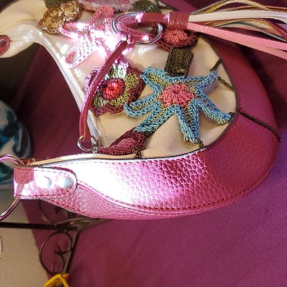 Pretty Purse 👛 - Picture 3 of 10